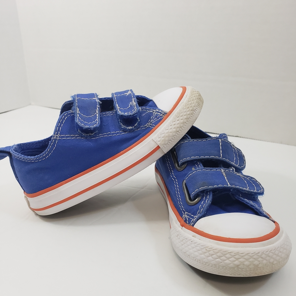 Converse Kids Blue Velcro Sneakers
